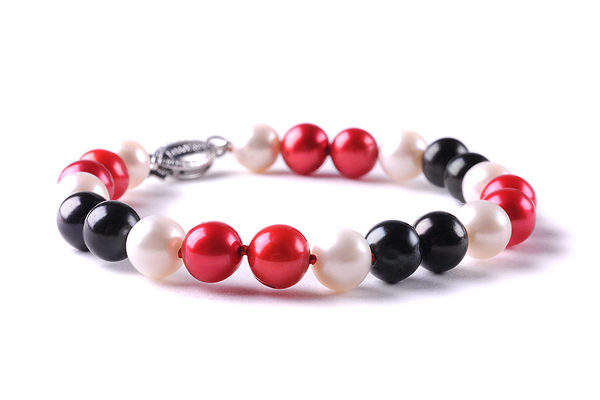 Red and Black Freshwater Pearl Bracelet