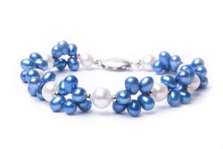 7" Blue and White Freshwater Pearl Cluster Bracelet