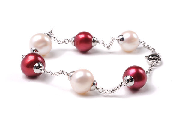 Tin Cup Crimson and White Freshwater Pearl Bracelet