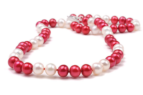 Red and White Freshwater Pearl Necklace